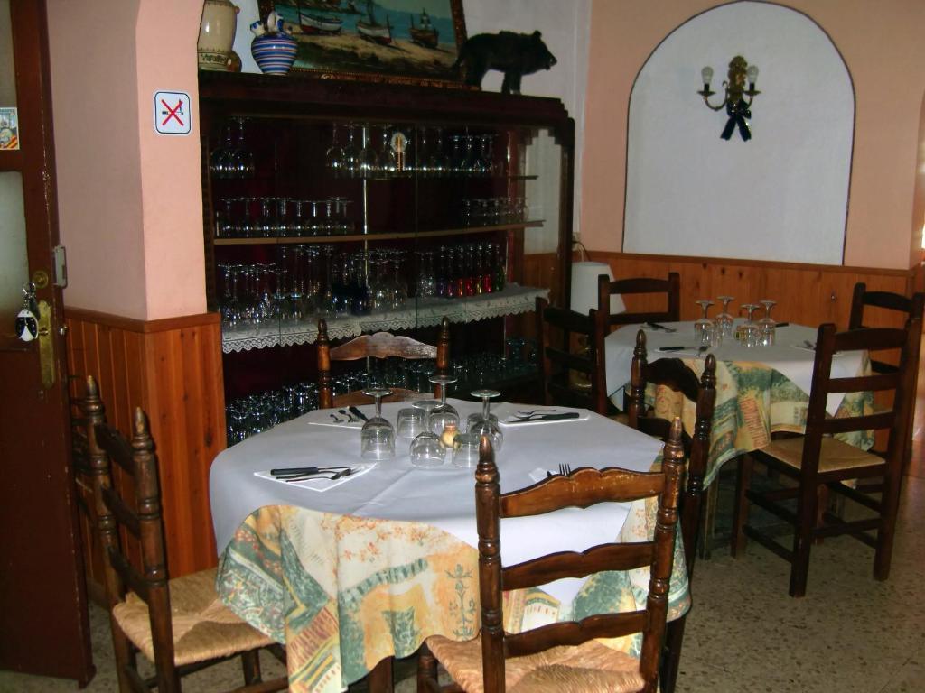 Hostal Narbona Alquézar Exterior foto